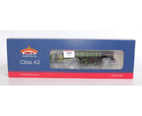 A Bachmann 31-525 LNER lined green class A2 engine and tender No. 525 'AH Peppercorn', DCC ready (NM-BNM)