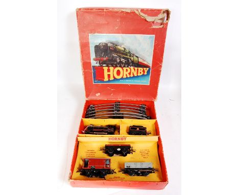 1954-8 no 50 BR goods set including black BR loco 60199 with 4-wheel BR tender with no 50 low sided wagon appears never to ha