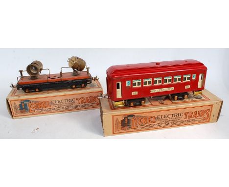 4 x assorted Lionel electric trains bogie coaches including orange "New York Central" observation car, 2 x red "THe Lionel Li