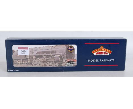 A Bachmann 32-853 BR black late crest factory weathered class 9F engine and tender No. 92044 with type 1F tender, DCC ready (