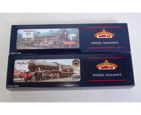 A Bachmann 31-712 BR lined black class B1 engine and tender early crest 'Springbok' (G-BG) together with 32-277 BR lined blac