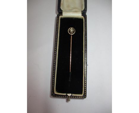 9ct Gold and Pearl Stick Pin, 0.87g 