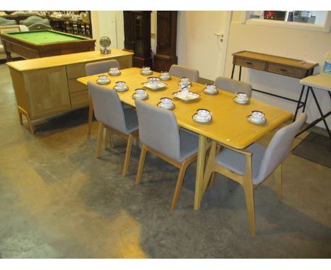 Willis &amp; Gambier Light Oak 8 Piece Dining Room Suite 