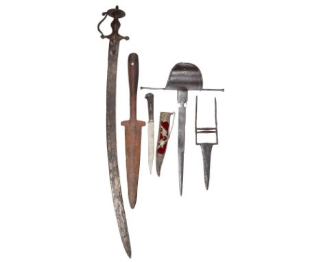  A 17th Century left hand fencing dagger (main gauche), slender blade 15 in. with scalloped back and scrolled waisted section