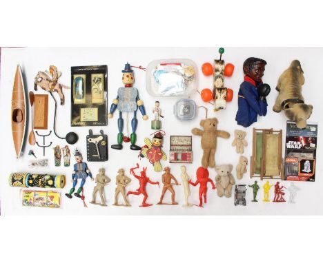 Collectables: A collection of assorted trinkets and small toys to include: Marx plastic figures, Kaliedoscope, Little Snoopy,