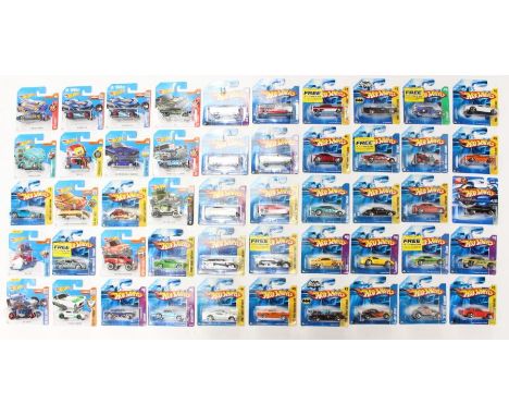Hot Wheels: A collection of 100 Hot Wheels short carded vehicles to include: First Editions, Motown Metal, T-Hunt, Race Team,