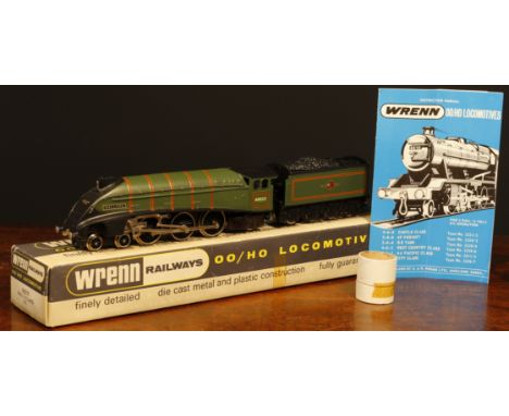 Wrenn Railways OO Gauge W2211 'Mallard' 4-6-2 locomotive and eight wheel tender, B.R. green livery, No.60022, boxed with orig