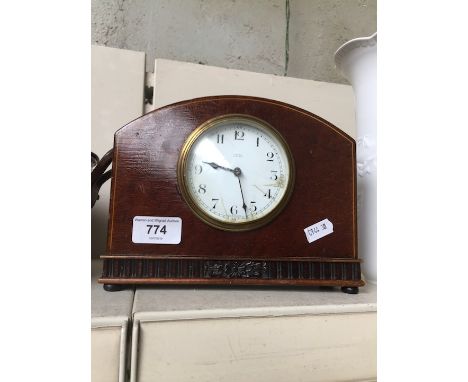 Small Edwardian mantel clock 