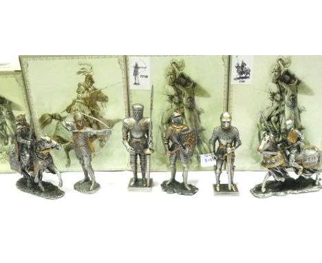 Six boxed cast metal Veronese figurines of knights. P&amp;P Group 3 (£25+VAT for the first lot and £5+VAT for subsequent lots