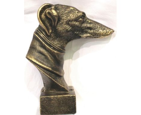 Bronzed cast iron greyhound bust on plinth, H: 22 cm. P&amp;P Group 2 (£18+VAT for the first lot and £3+VAT for subsequent lo