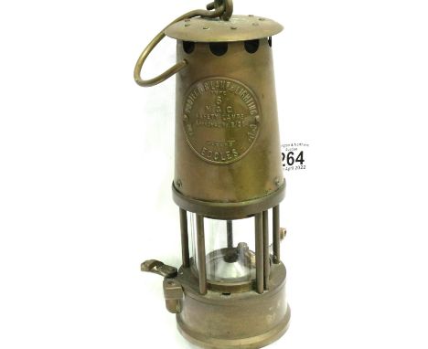 Eccles brass Protector mining lamp, type 6, M&amp;Q, H: 25 cm. P&amp;P Group 2 (£18+VAT for the first lot and £3+VAT for subs