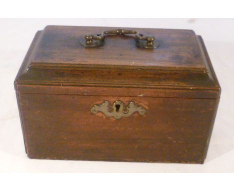 Georgian mahogany caddy box of rectangular form, brass escutcheon and handle, three compartments, 24cm wide