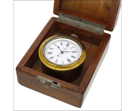 Uylsse Nardin, Locle Suisse. A silver keyless deck watch in fitted wooden box, No. 124115, circa 1910 Movement: gilded, lever