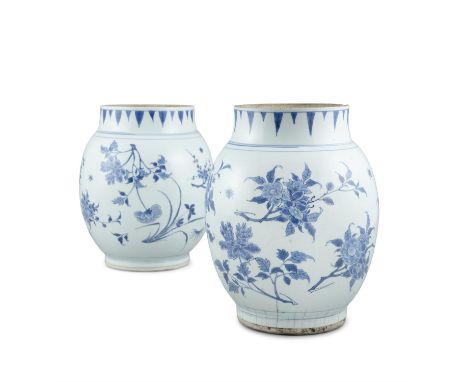 *A NEAR PAIR OF BLUE AND WHITE ‘FOUR GENTLEMEN’ PORCELAIN OVOID JARS China, Transitional period, 17th century  Painted to the