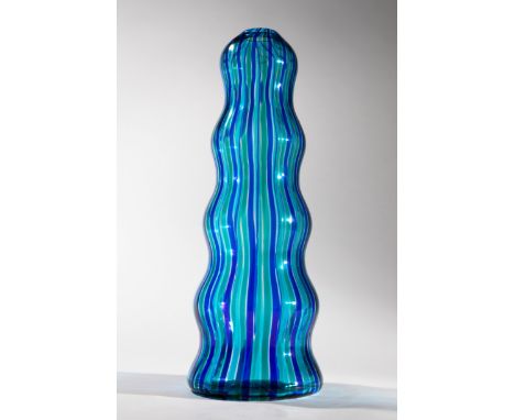 Alessandro Mendini für Venini, Vase AradoAlessandro MendiniVenini &amp; C., Murano1989Vase Arado. 1989. Farbloses Glas mit ei