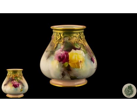 Royal Worcester Hand Painted and Signed Porcelain Vase of Pleasing Proportions ' Roses ' Stillife. Signed M. Lander. Date 190