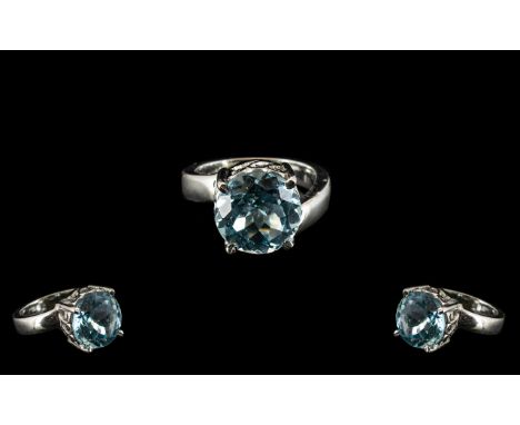 925 Sterling Silver Light Blue Topaz Ring.
