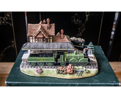 Limited Edition Light Up Lilliput Lane Cottage 'Bluebell Line' No. L2984.  In excellent condition, in original box.