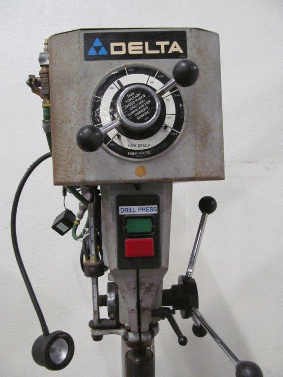 DELTA PEDESTAL DRILL PRESS, MODEL 17925, S/N 011425 W3080 3/4HP, 115V