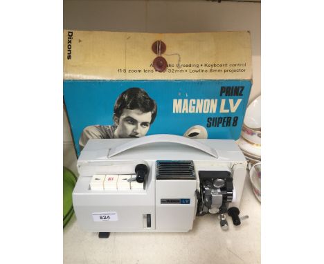 Prinz Magnon LV Super 8 projector 