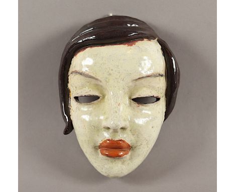 WANDMASKE, ziegelroter Scherben, farbig glasiert, H 19, Marcel GOLDSCHEIDER, WIEN, 1939-50 