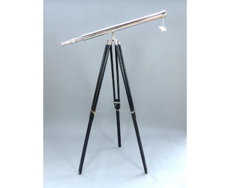 Telescope, chrome finish, 11/2 lens, adjustable tripod 100 cm l