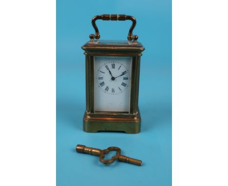 Working miniature carriage clock with key - Approx H: 10cm