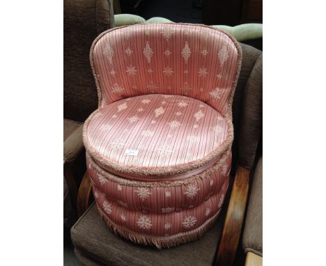 PINK POUFFE SEAT