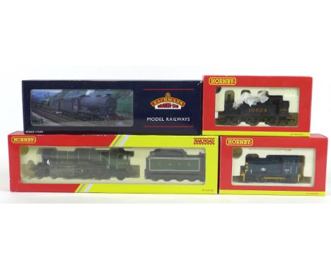 A group of Horny OO gauge boxed model locomotives, comprising LNER Class A1 'Flying Scotsman', R 2675, BR 0-4-0 Diesel Class 