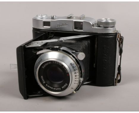 A Balda Super Baldax camera with Prontor-SVS 1:3.5 / 80 lens in makers case.