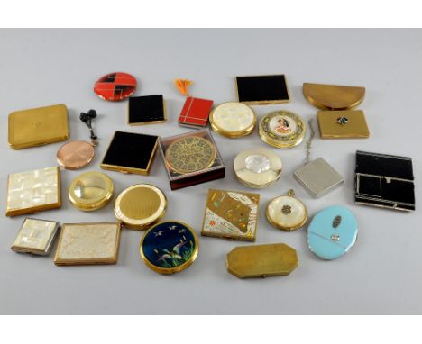 Mixed group of compacts, an enamel New York compact, another with flamenco dancers in relief, Versace, Paloma Picasso,  red a