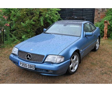 1996 Mercedes Benz SL320 facelift model
Just 3 registered owners from new, the current keeper owning the car for over 20 year