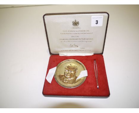 A limited edition Churchill Centenary picture medallion, by Toye, Kenning & Spencer Ltd., limited of 500, 22ct. gold on solid