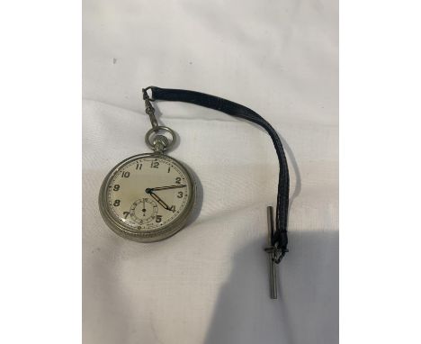 A 1940?S MILITARY GS/TP SERVICE OPEN FACED POCKET WATCH , SERIAL NUMBER 066644 50MM 