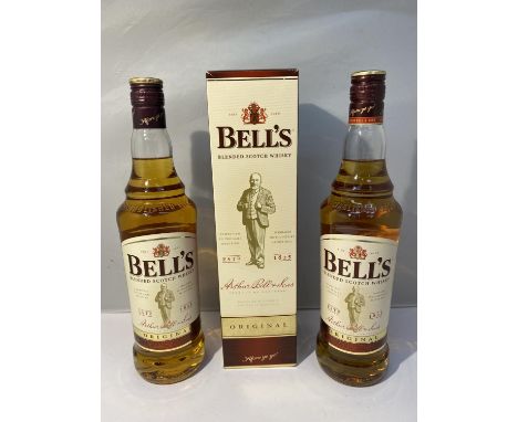 TWO 70CL BOTTLES OF BELLS BLENDED SCOTCH WHISKY, ONE BOXED 40% VOL EACH 