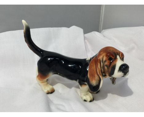 A GERMAN GOEBEL BASSET HOUND VGC 