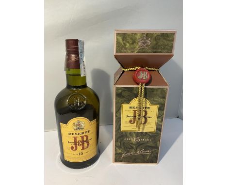 A 70CL BOTTLE OF JUSTERINI &amp; BROOKS 15 YEAR AGED FINEST OLD RESERVE SCOTCH WHISKY 