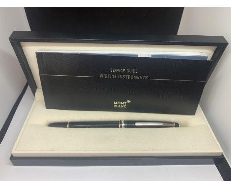 A MONT BLANC MEISTERSTUCK ROLLER BALL PEN IN A PRESENTATION BOX WITH SERVICE GUIDE 
