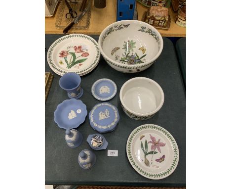 A COLLECTION OF PORTMERION 'THE BOTANIC GARDEN' AND WEDGWOOD JASPER WARE TO INCLUDE A LARGE BOWL, PLATES, TRINKET BOX, BELLS,