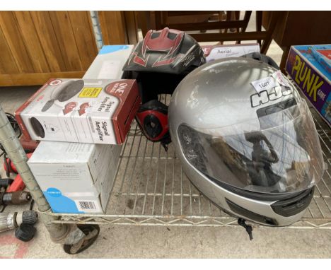 A BATHROOM LIGHT FITTING AND TWO TV ARIELS AND THREE HELMETS 