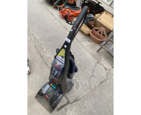 A BISSELL PRO-HEAT CARPET CLEANER 