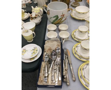 A LARGE ROYAL WORCESTER TWIN HANDLED POT, RAMEKINS AND FLATWARE 
