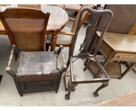 AN EDWARDIAN PIANO STOOL, QUEEN-ANNE STYLE DINING CHAIR AND CANDLE BOX 