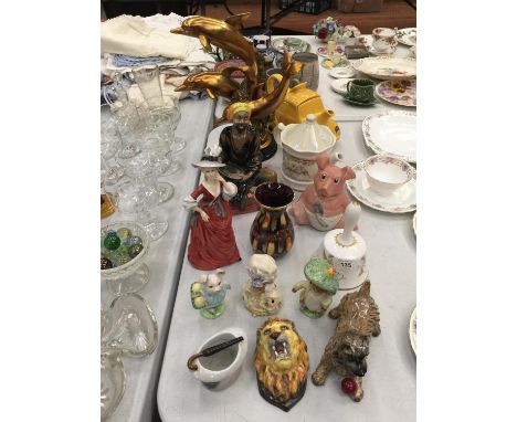 A QUANTITY OF CERAMICS TO INCLUDE MENDICANT HN 1365, CARLTONWARE CAR TEAPOT, DOG, NAT WEST PIG, BEATRIX POTTER FIGURES, ETC, 