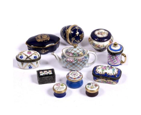 Small group of porcelain and enamel snuff boxes