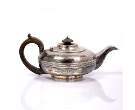 Silver teapot  of circular form, monogramed, London 1818, 517g