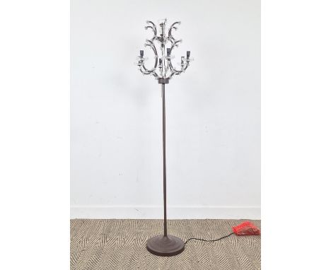TIMOTHY OULTON FLOOR LAMP, with a metal stem and frame top.