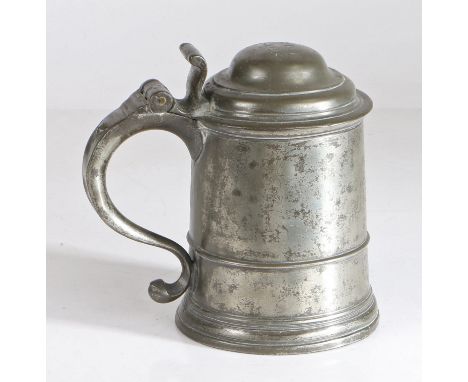 The top of the lid engraved ’STUDY UNITY’, the drum finely engraved with the arms of the Wool Guild of Norwich, above a narro