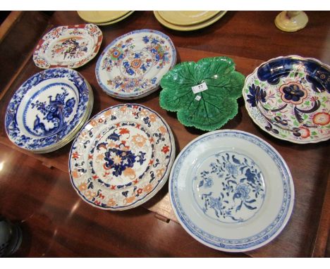 A quantity of assorted plates to include Wedgwood, Spode and Mason's  (16)