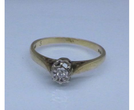 A 9ct gold and diamond ring, 1.7g, K